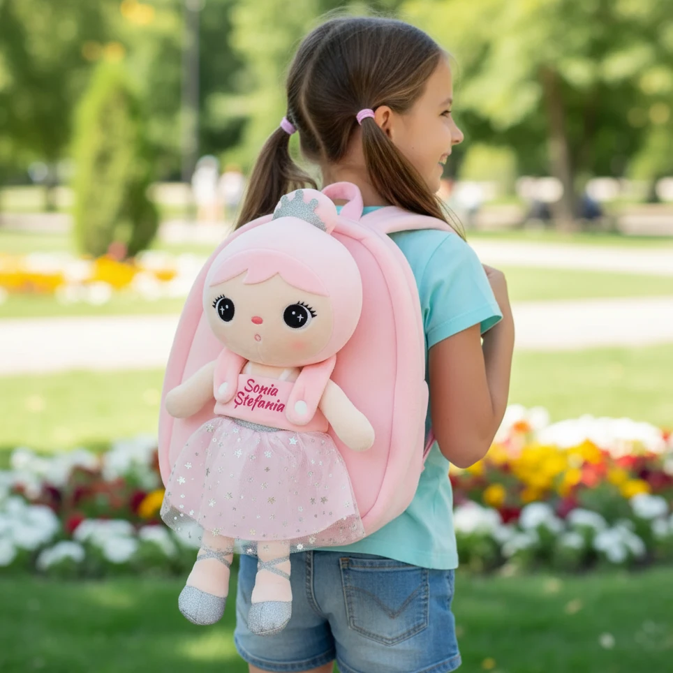 Rucsac-Personalizat-cu-papusa-detasabila Rucsac Personalizat cu papusa detasabila