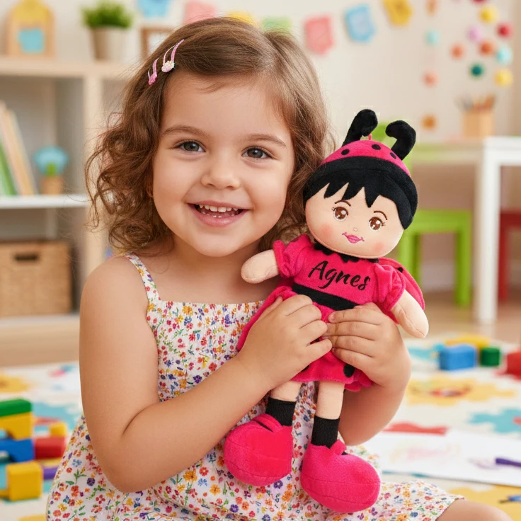 Papusa Personalizata Gargarita Fucsia Papusa Personalizata Gargarita Fucsia